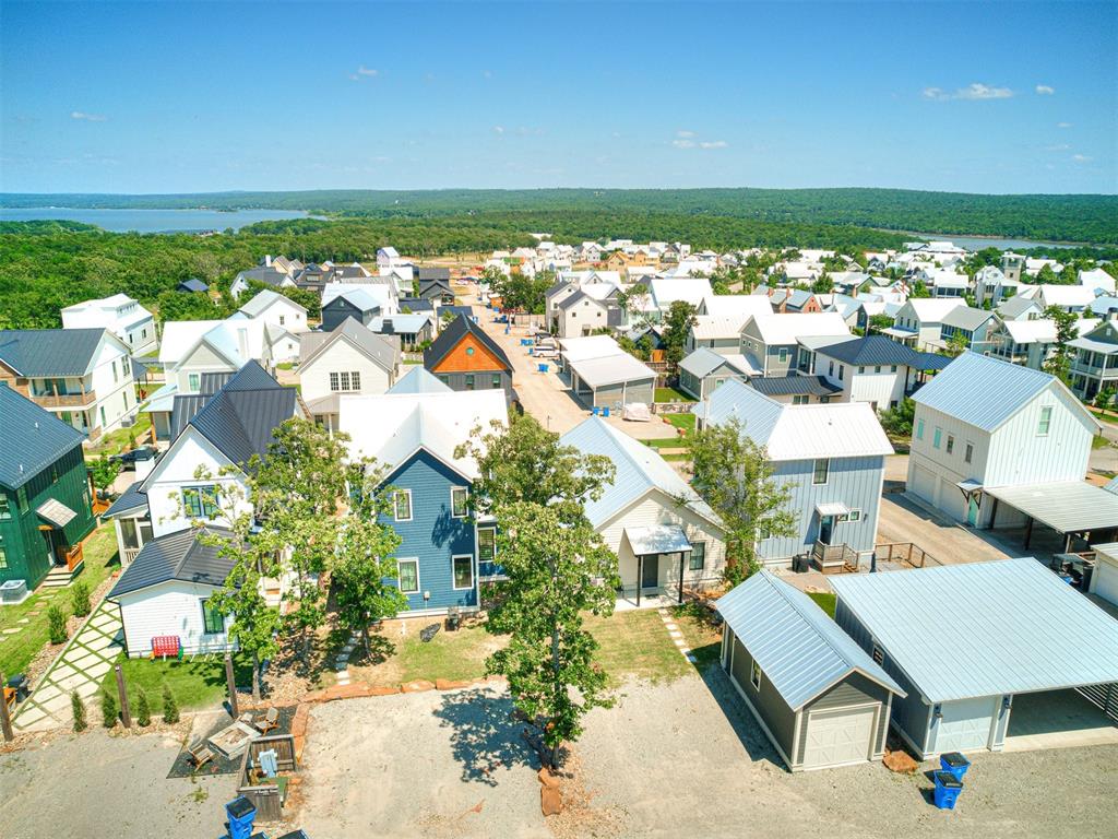 39 Ramble Along Road