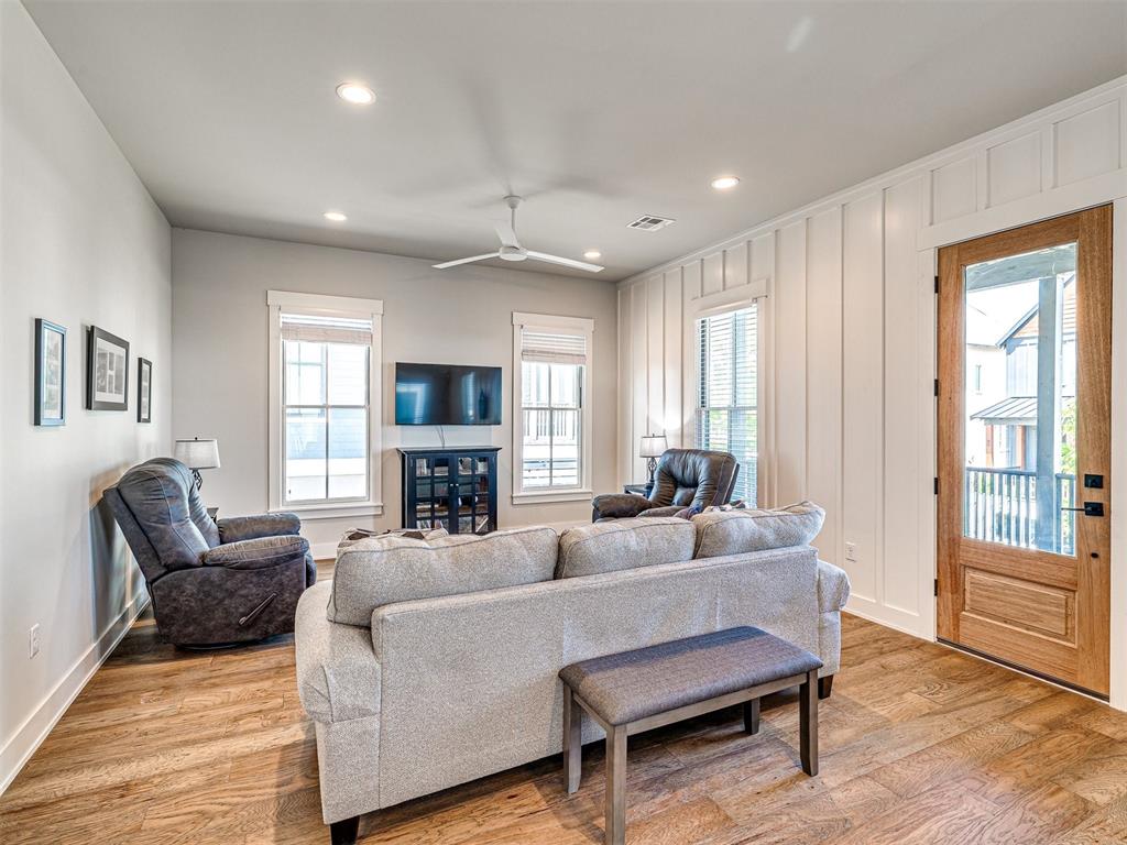 39 Ramble Along Road