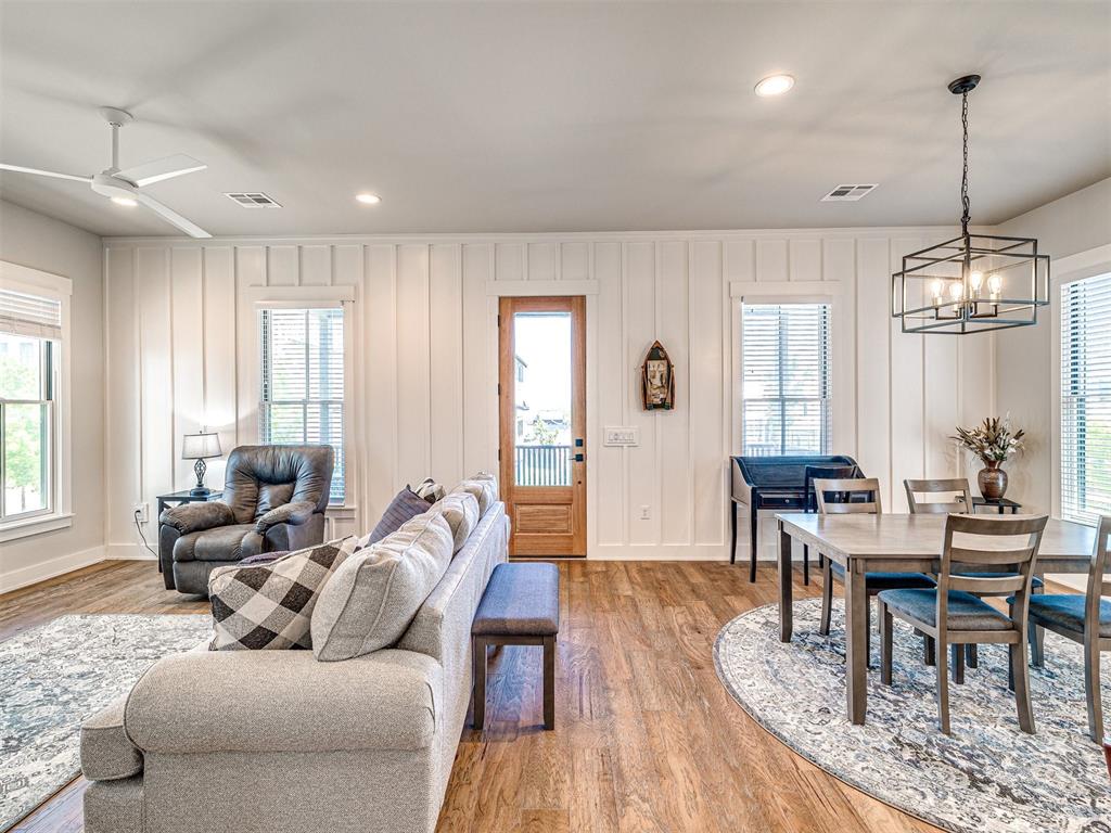 39 Ramble Along Road