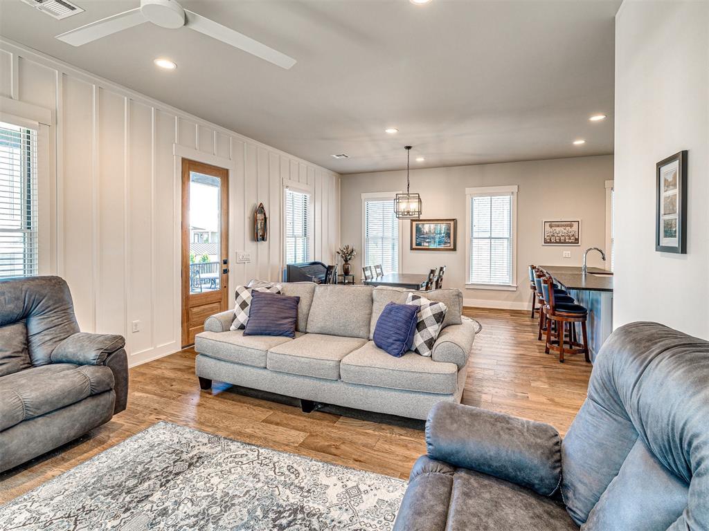 39 Ramble Along Road