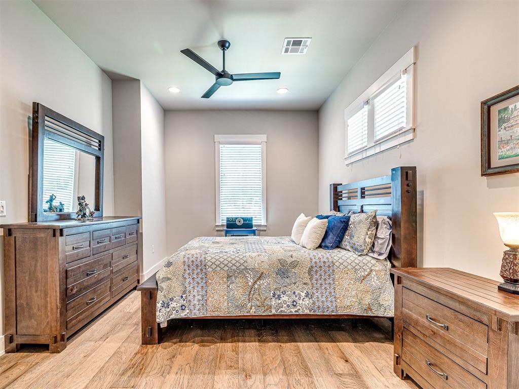 39 Ramble Along Road