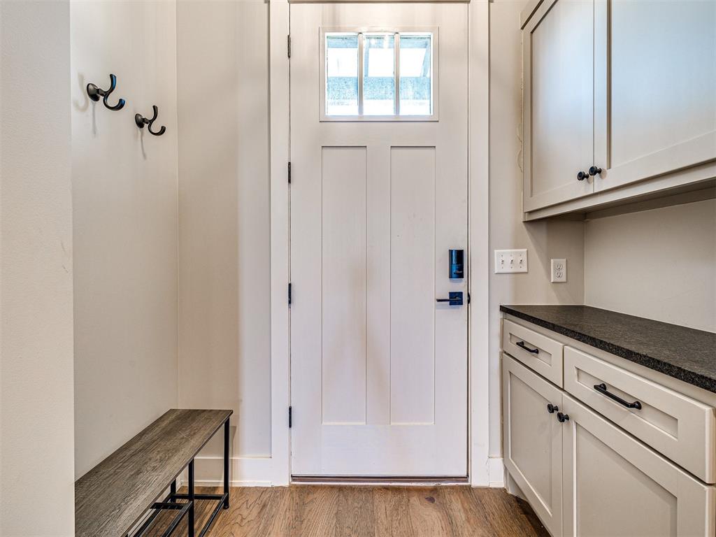 39 Ramble Along Road