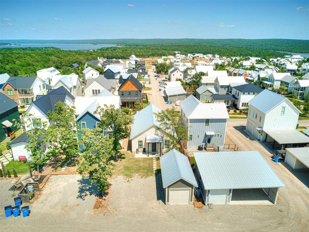 39 Ramble Along Road