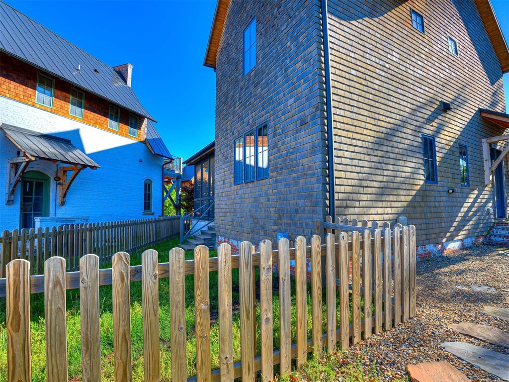 69 Ridgeline Road Unit: B