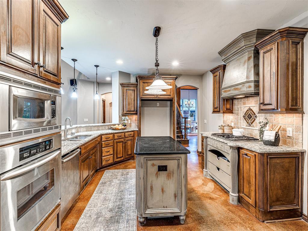 7832 NW 131st Street