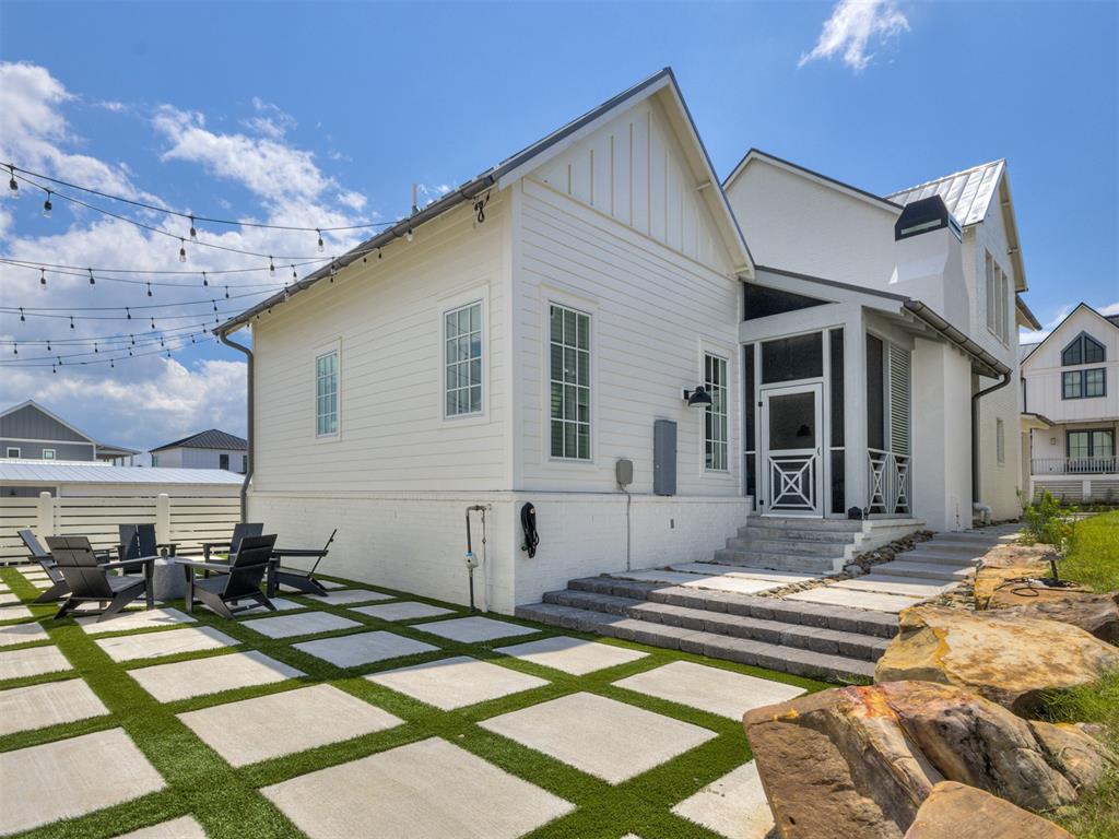 42 Ramble Along Road