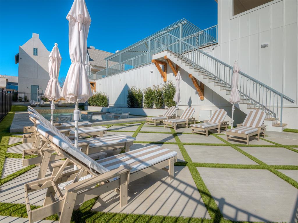 51 Lower Greenway Unit: C