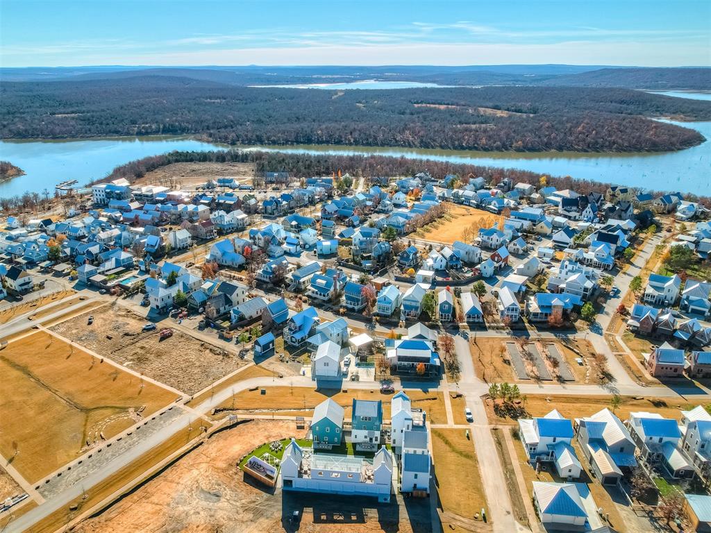 51 Lower Greenway Unit: C