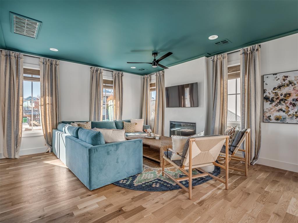 51 Lower Greenway Unit: C