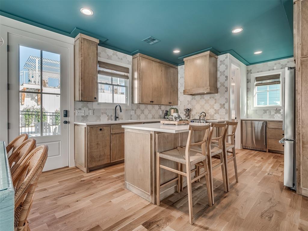 51 Lower Greenway Unit: C