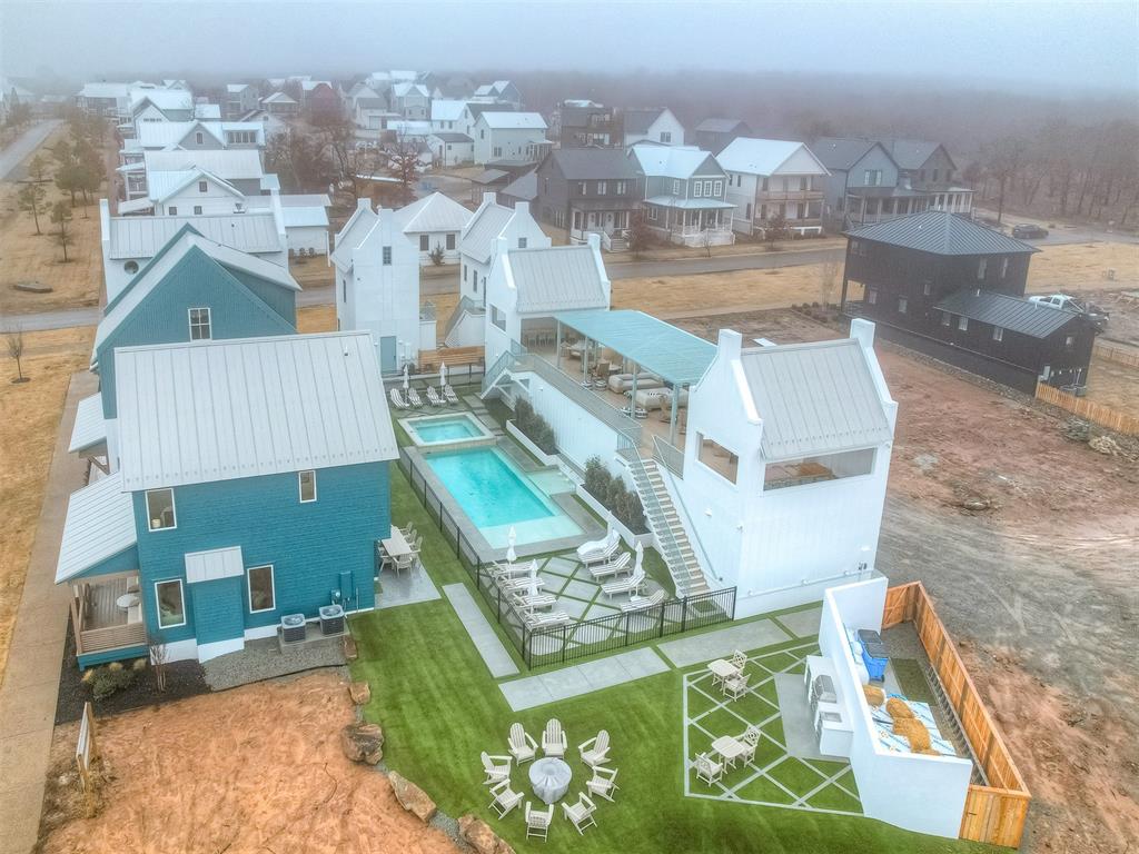 51 Lower Greenway Unit: B