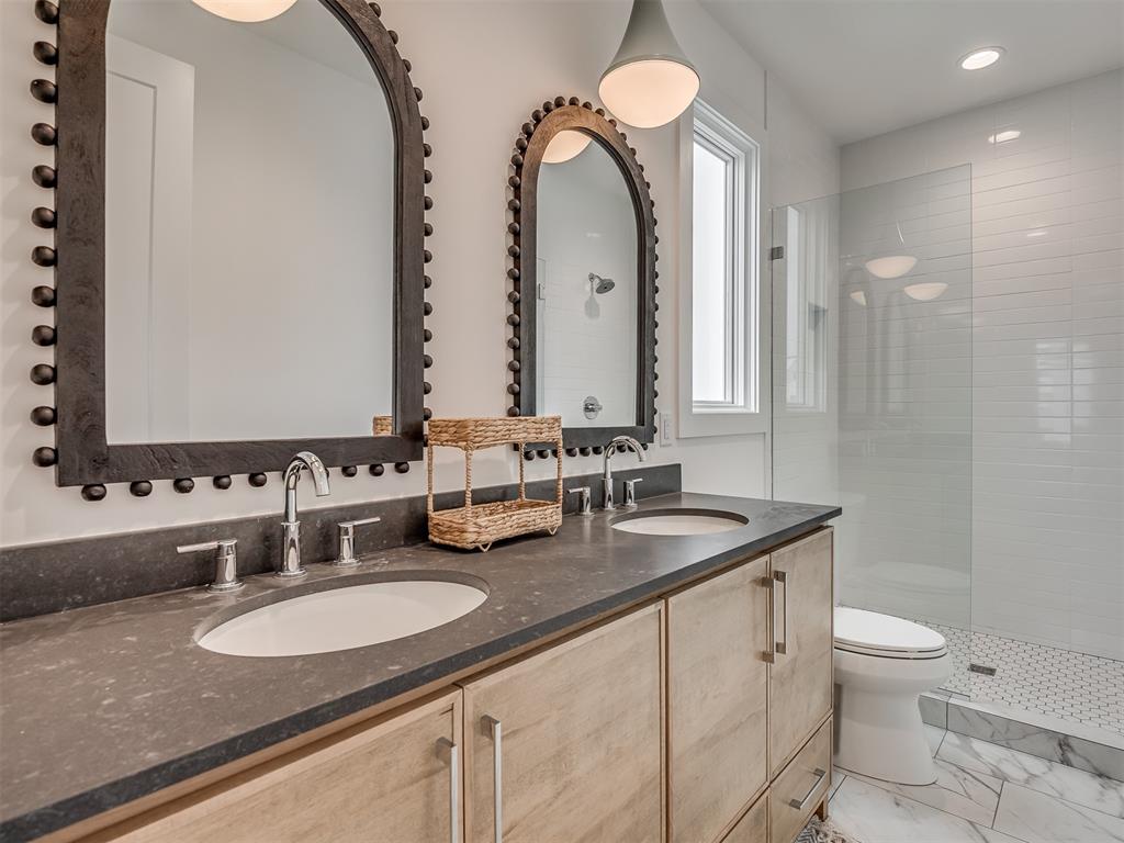 51 Lower Greenway Unit: B