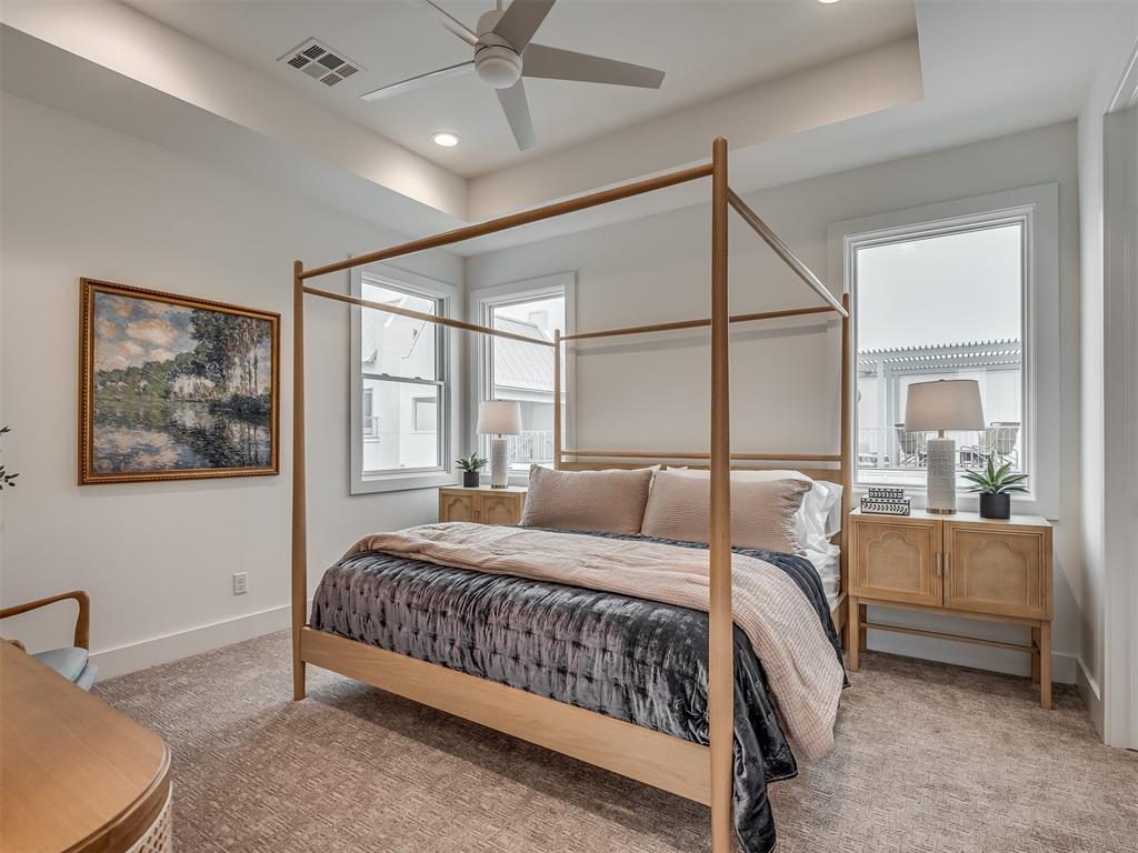 51 Lower Greenway Unit: B