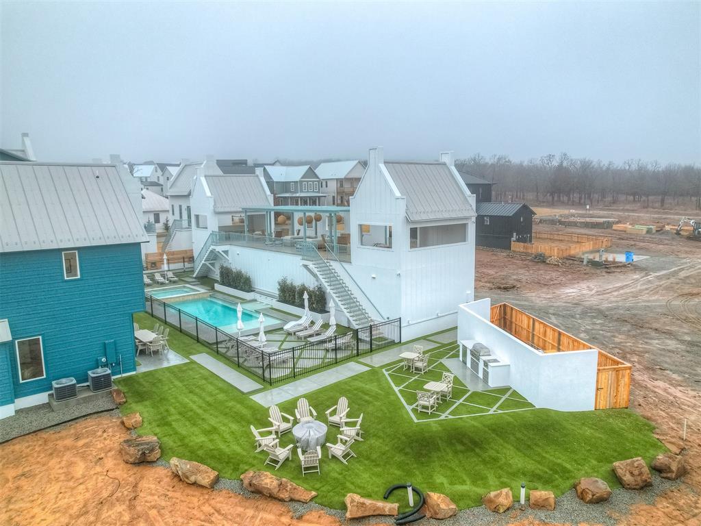 51 Lower Greenway Unit: B