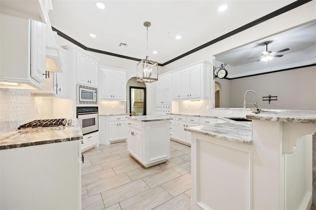 4340 Gallant Fox Drive