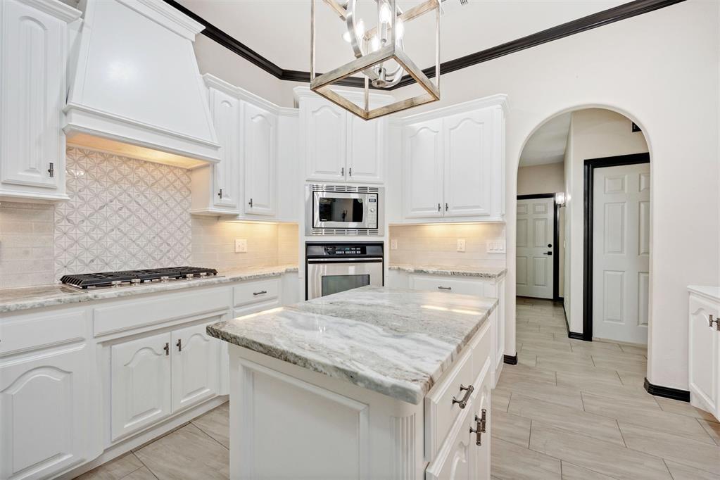 4340 Gallant Fox Drive