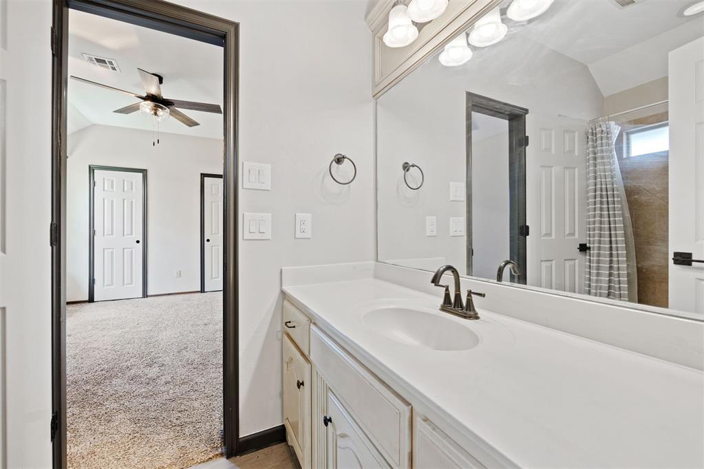 4340 Gallant Fox Drive