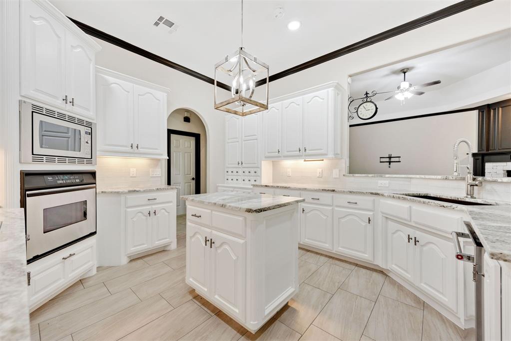 4340 Gallant Fox Drive