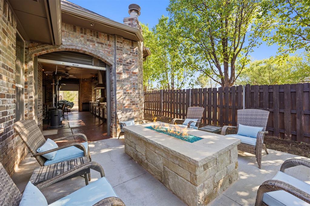 4340 Gallant Fox Drive