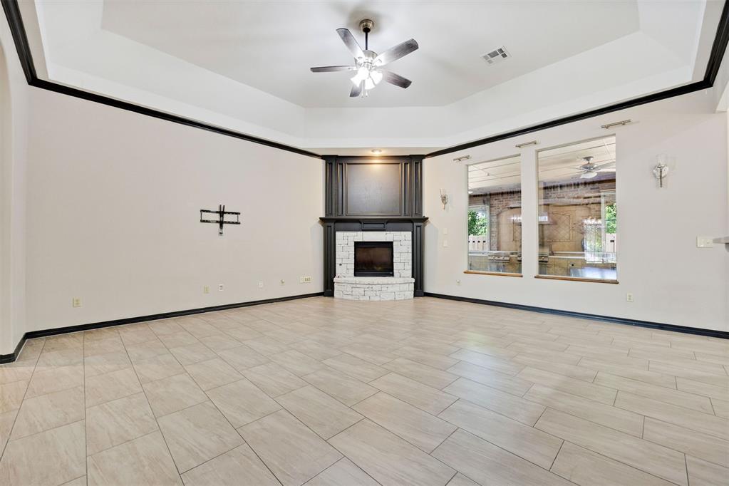 4340 Gallant Fox Drive