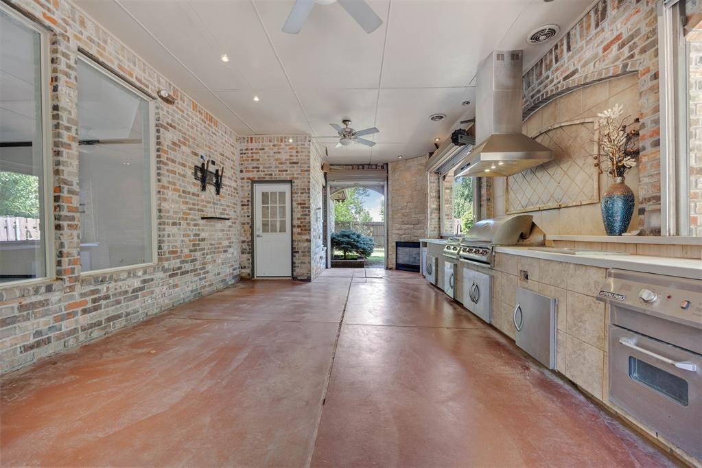 4340 Gallant Fox Drive