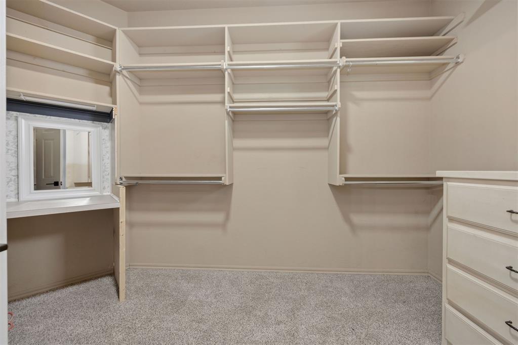 4340 Gallant Fox Drive