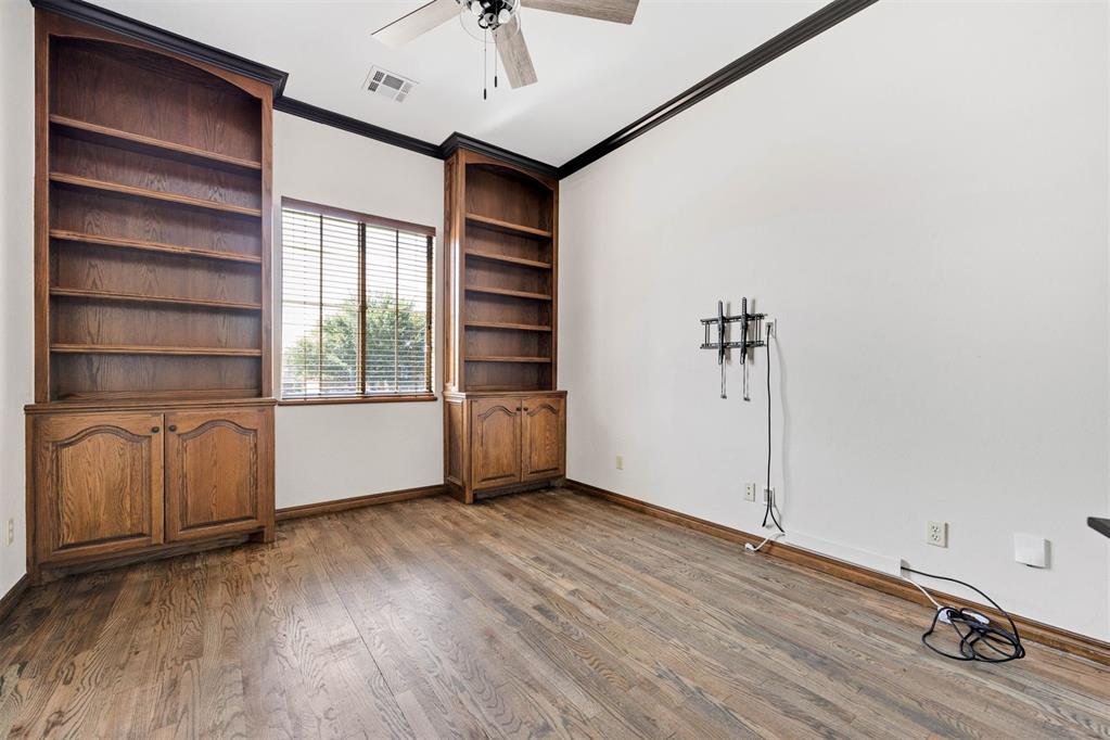 4340 Gallant Fox Drive