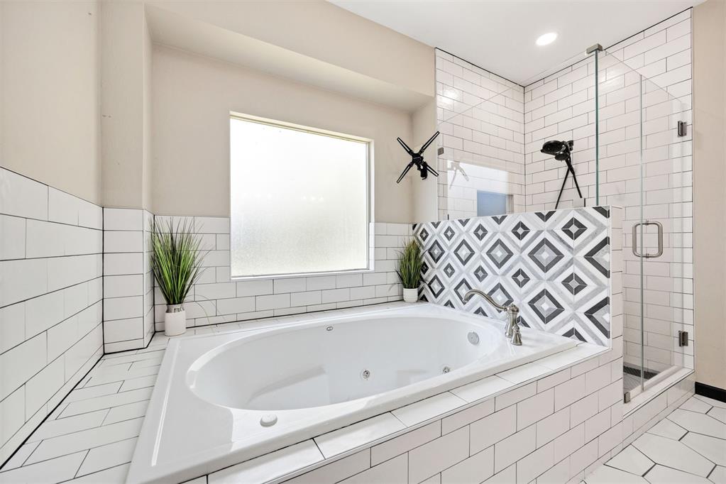 4340 Gallant Fox Drive