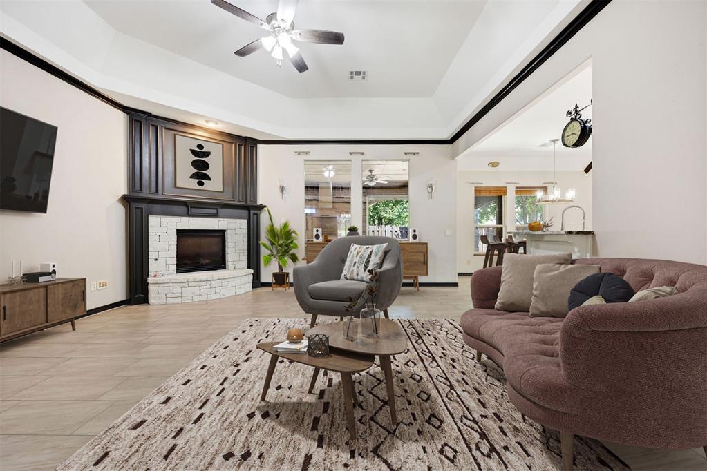 4340 Gallant Fox Drive