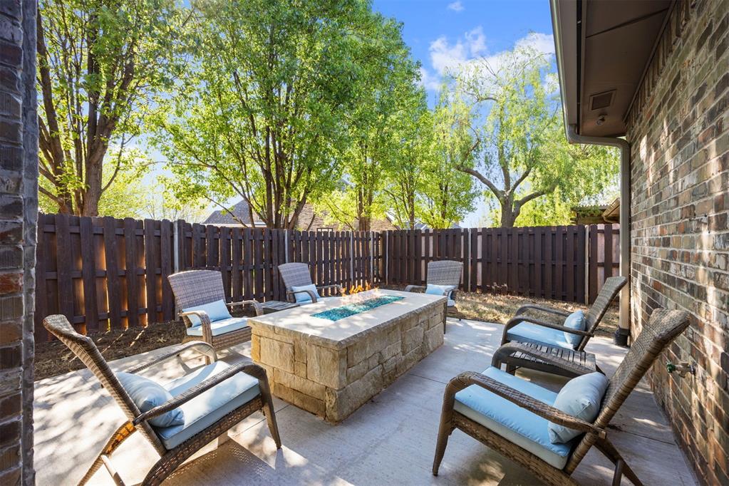 4340 Gallant Fox Drive