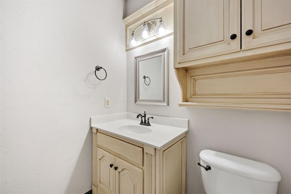 4340 Gallant Fox Drive