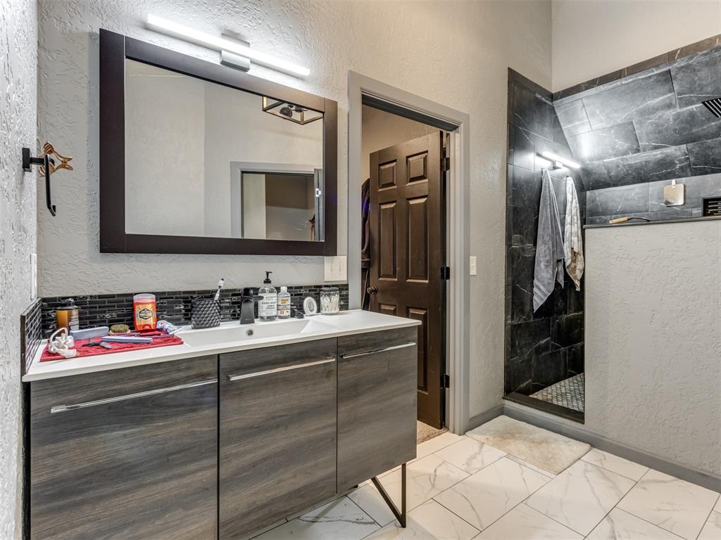 13515 Fox Hollow Ridge