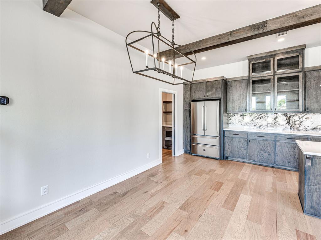 225 W First Street Unit: 139