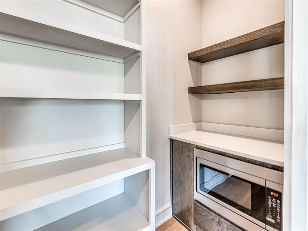 225 W First Street Unit: 139