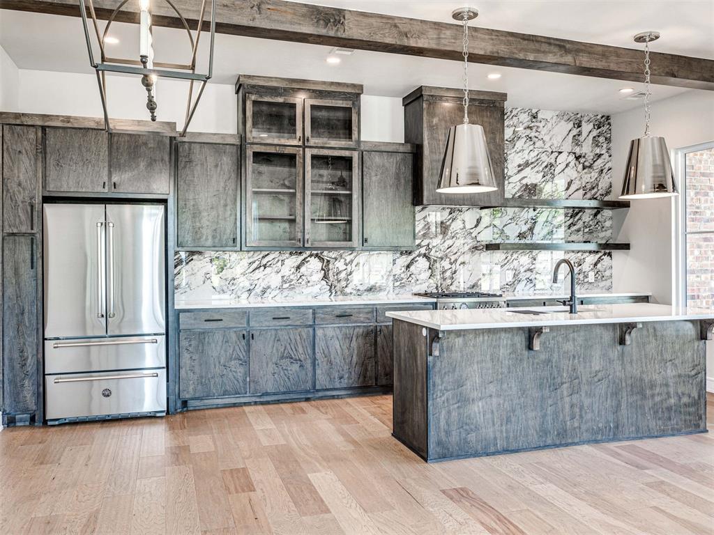 225 W First Street Unit: 139