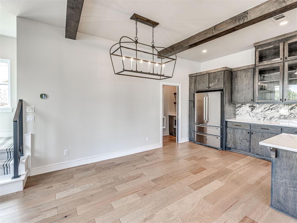 225 W First Street Unit: 139