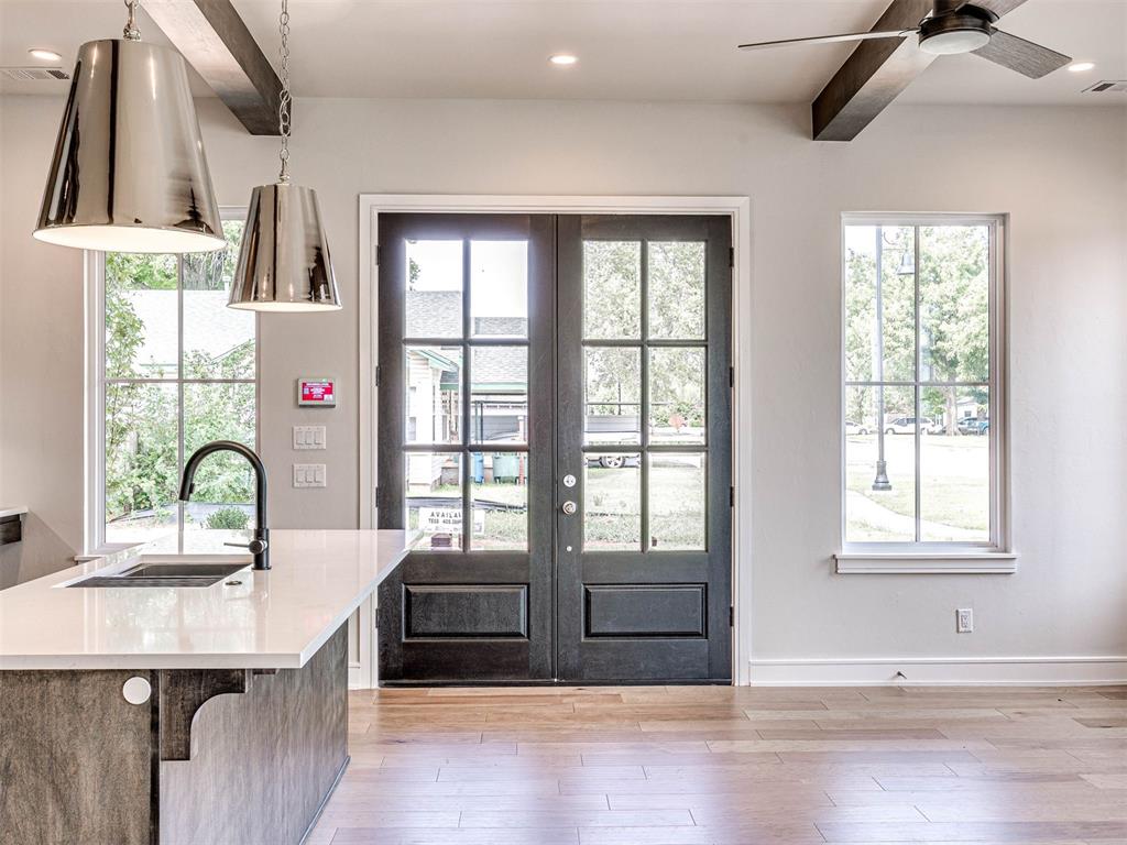 225 W First Street Unit: 139