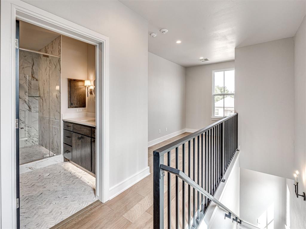 225 W First Street Unit: 139