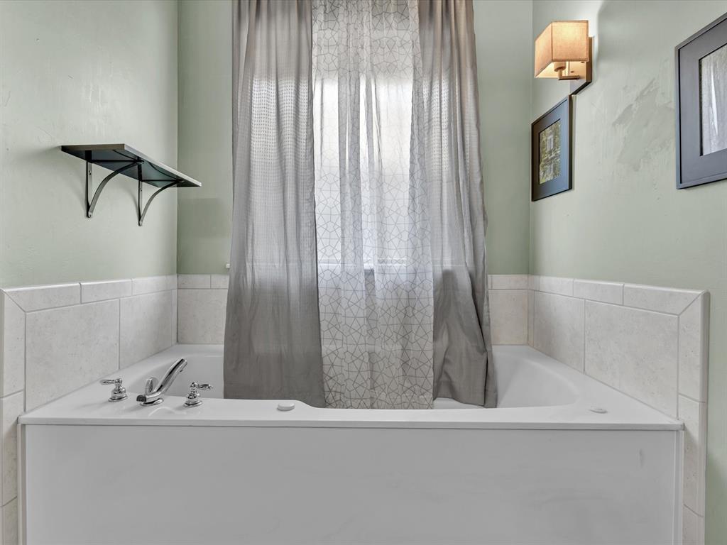 7441 NW 133rd Street