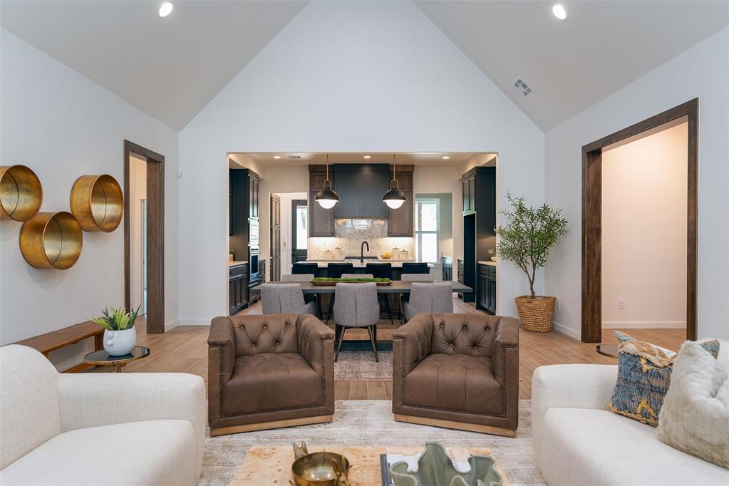 8900 Rivercrest Road