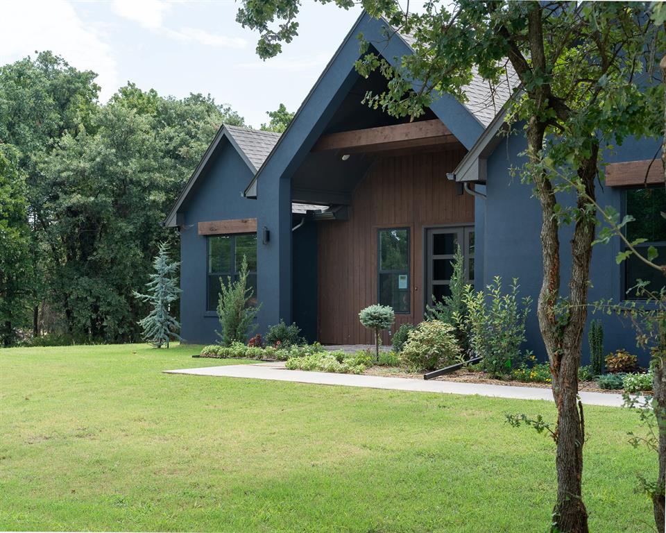 8900 Rivercrest Road