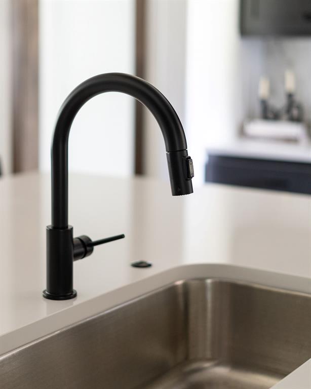 8900 Rivercrest Road