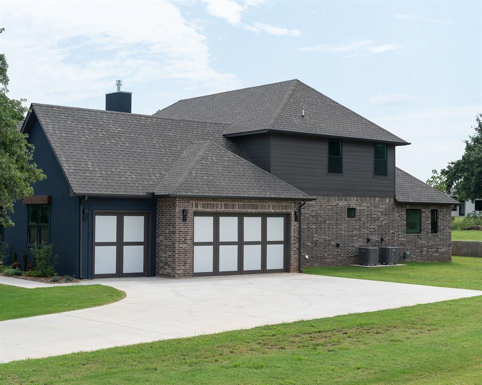 8900 Rivercrest Road