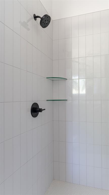 8900 Rivercrest Road