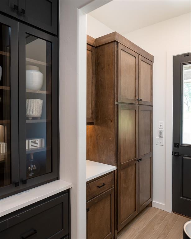 8900 Rivercrest Road