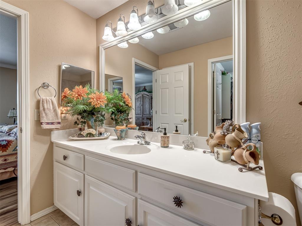 2455 Manchester Drive Unit: 6