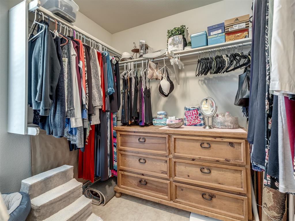 2455 Manchester Drive Unit: 6