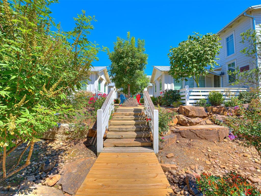 29 Boardwalk Unit: E