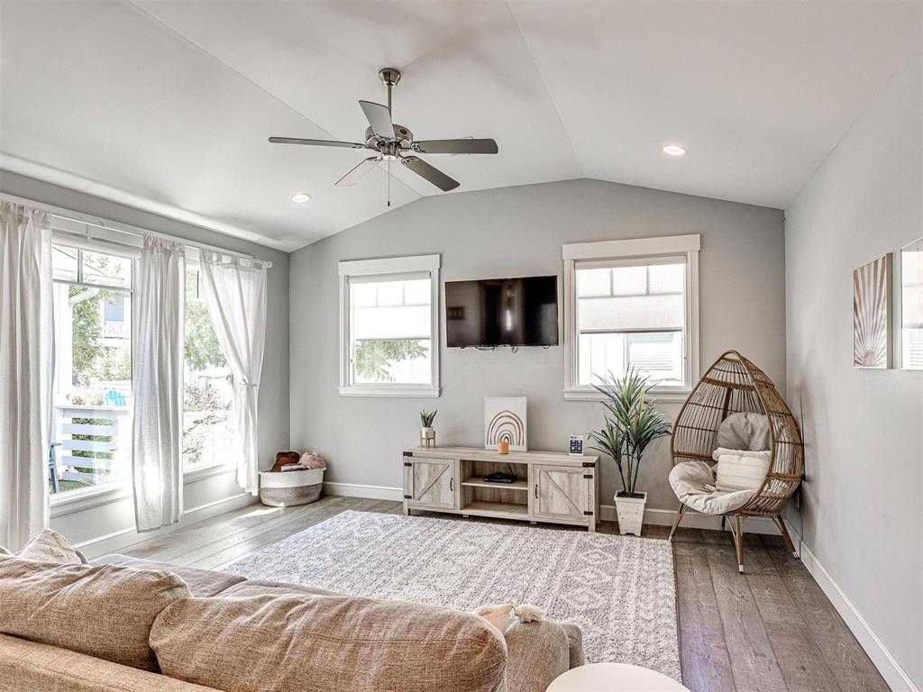 29 Boardwalk Unit: E