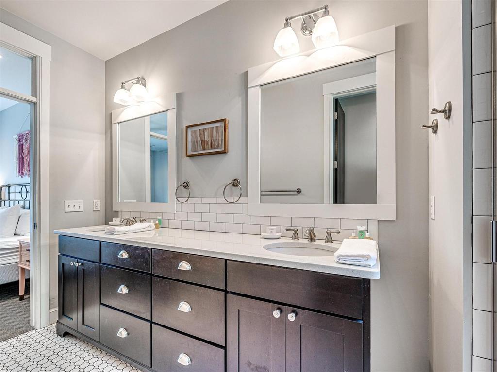 29 Boardwalk Unit: E